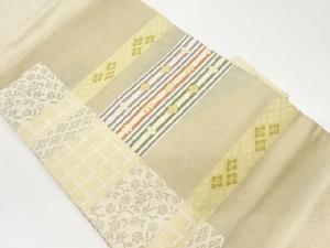 引箔横段に古典柄模様織出し名古屋帯